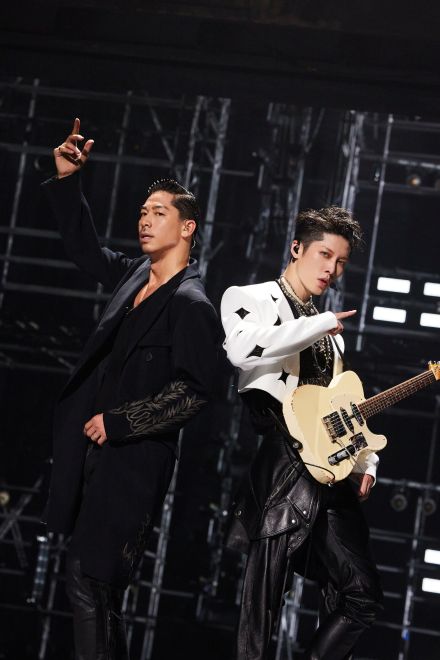 EXILE AKIRAとMIYAVI、中国の歌唱リアリティ番組に出演「沢山の勇気や生きる希望をお届けできたら」