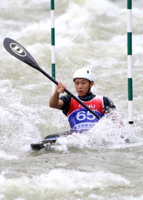 国内屈指、急流コースに挑む　カヌージャパンカップ　岩手・奥州