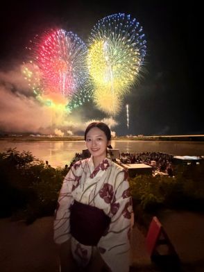 ミス東大タレントの浴衣姿に反響「花火と美の競演」　居酒屋でビールも堪能「いい顔してる！笑」