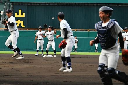 「これが甲子園」聖地の感触を練習で確認　静岡代表の掛川西