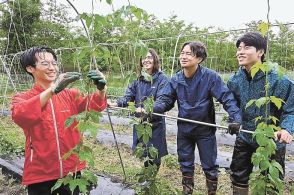 飯舘ホップで名物ビール　東大生ら休耕地に栽培　福島市で醸造　１０月観光施設などで販売