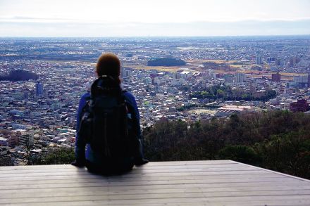 登山口まで徒歩20分圏内！電車で行けるアクセス良好な駅近低山10選