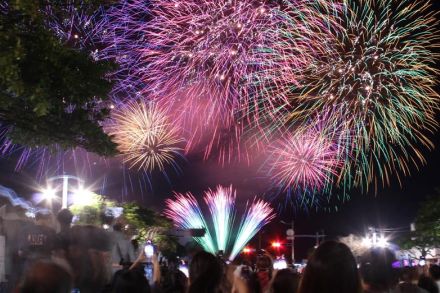 8千発！夜空いっぱい大輪の花　銚子みなとまつり花火大会