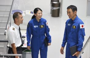 宇宙飛行士候補が訓練公開　旅客機操縦シミュレーターで　JAXA