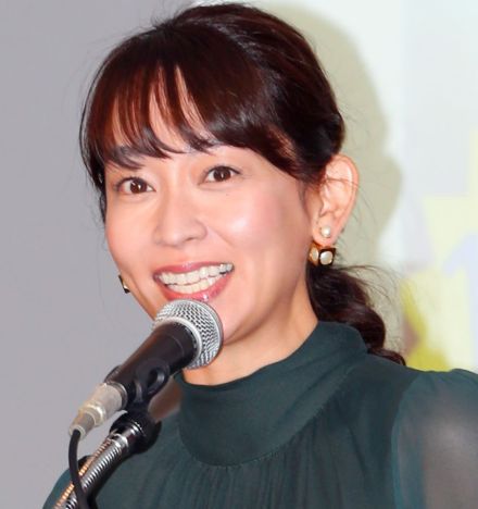 TBS出水麻衣アナ「私はもれなく寝不足です」若林有子アナとガッツポーズで五輪応援２ショット