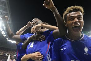 サッカー男子の決勝はフランス―スペインの隣国対決に　３位決定戦はモロッコ―エジプトのアフリカ勢対決…パリ五輪