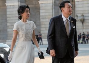 【木村幹コラム】「ディオール疑惑」尹大統領夫人の聴取と、韓国検察の暗闘