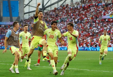 五輪＝サッカー男子、スペインが2大会連続決勝進出　フランスと激突