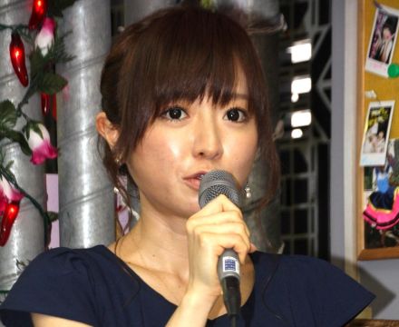 ＜紺野あさ美さん＞第4子女児出産を報告「これから家族6人ますます頑張ります」　夫と赤ちゃんの3ショット公開