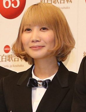 セカオワSaori「どういう意味やねん??ああ??」夫の香港土産に「センス最高」「ピッタリ」の声