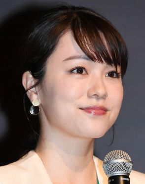 本田朋子「枕一緒だけど…寝ちゃえ！」フジ先輩男性アナと仮眠室共用　岸本理沙アナ爆笑