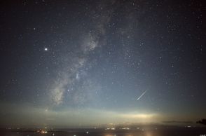 ペルセウス座流星群が好条件、火・木星の“超接近”も…夏の星空