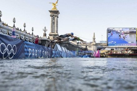 パリ五輪オープンウオーター、公式練習実施　6日は中止されたセーヌ川の水質が許容範囲内に