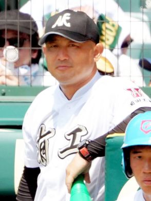 【甲子園】有田工が滋賀学園に開幕戦で敗れる　７失策に梅崎監督は悔しい表情「１番やってきたこと」