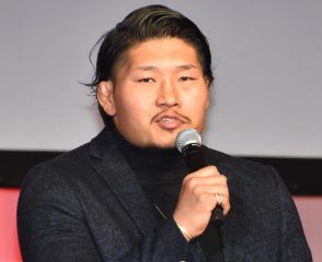 ラグビー稲垣啓太、1700万円超のランドローバー『ディフェンダー』を公開「V8は心を揺さぶられる」