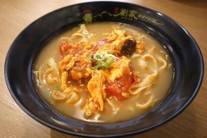 関空に刀削麺専門店「劉家」　関西初出店、特注の機械で削った麺提供