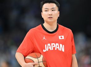 「自信を失った選手を使うことはできません」…なぜトム・ホーバスHCは富永啓生を“使えなかった”のか？ その「最大の理由」と「チームの課題」