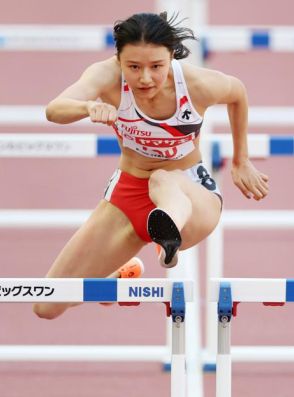 宝塚に憧れたハードラーがパリの舞台へ　女子100M障害の田中佑美