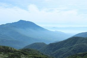 日本百名山「岩手山」飽きない絶景登山レポ! 「高山植物＆お鉢めぐり」と名物「薪上げ」でサプライズ