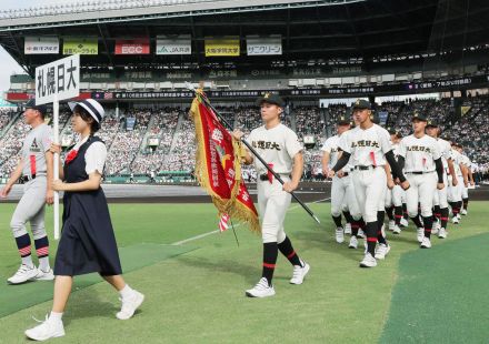 【甲子園】札幌日大の窪田洋祐外野手が打ちまくる…地方大会打率６割超、４９校全選手中トップの１４打点