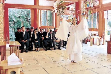 初代没後３５０年、遷座５０年の節目　富山藩２代前田正甫創建　富山・豊栄稲荷神社　七夕祭、地震復興願う