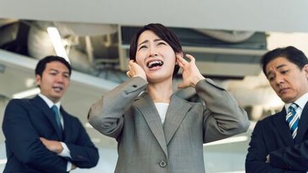 現場の大混乱を招く！会社での「大人数のマネジメント」これをするとマズいNG行為