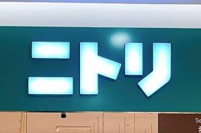 【ニトリ】盛るだけでカフェ飯できちゃった！軽くて割れにくい「おしゃれプレート」木目デザインが高見えします