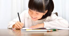 子どもの偏差値がアップする「超シンプルな方法」”字をきれい”にの意外な効果…東大卒の《プロ家庭教師》も実感