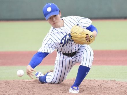 牧田和久の動画でフォーム固め→アンダースロー転向から3カ月後、甲子園で「驚き」の好投　球速120キロ未満、奪三振ゼロでも