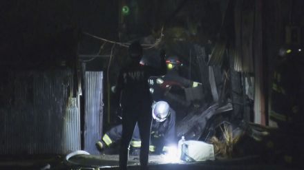 岐阜・高山市でアパート火災　2人死亡　3人がやけどで搬送