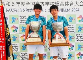 高校総体　岡山県勢として初の優勝　テニス男子ダブルス　木村・島選手組（関西）が優勝　