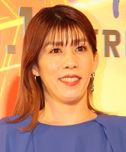 吉田沙保里さん　「よく頑張ったね」銅メダルの須崎優衣を祝福「良かったら一緒に練習…あ、できないか」