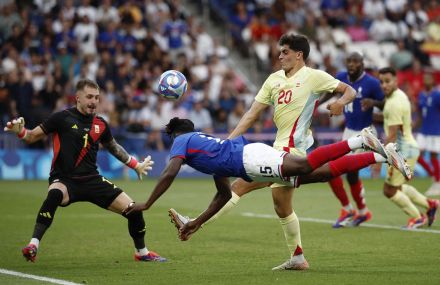 【サッカー】地元フランス後半終了間際に追いつくも銀メダル…スペインに屈す　会場は温かい拍手