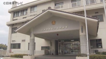 女性の下着や裸を盗撮する目的で女性宅に侵入し小型カメラを設置した疑い　教育委員会の会計年度任用職員の男を再逮捕　「間違いありません」と容疑認める　島根県