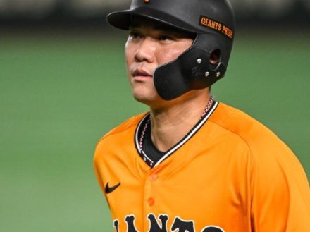 坂本勇人“だれも指摘しない”不調だった原因…元ロッテ名選手が語る「守備転向の難しさ」門脇誠かモンテスか…巨人“ポスト坂本”の重圧