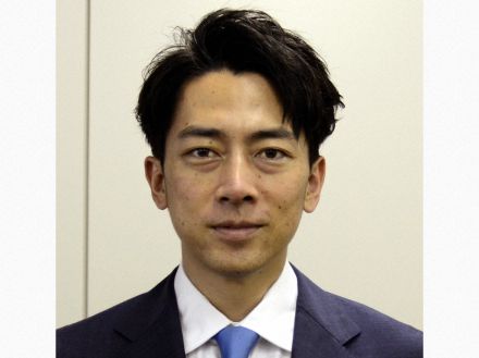 小泉進次郎氏「親父に50歳まで出るなと言われてない」　総裁選巡り