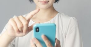 アルバイト従業員の42％がバイト先とLINEなどの個人SNSでつながりたくない、その理由とは？