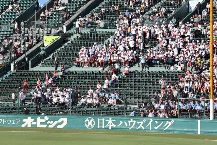 【甲子園】掛川西・日本航空の応援団は高速道路の渋滞のため両校ともに到着遅れる