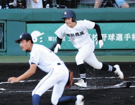 掛川西が60年ぶりの夏勝利　同点の7回に堀口泰徳の中前適時打などで4点を勝ち越し【夏の甲子園】