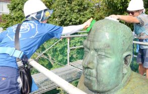 西郷どん「気持ちよかど」　恒例の銅像洗浄「鹿児島のシンボル。小鼻まで丁寧に磨いた」　鹿児島第一LC