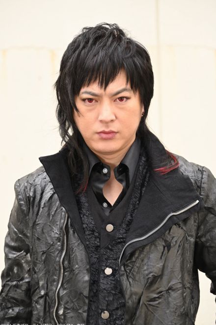 塚本高史、敵役で仮面ライダー出演「仮面ライダーガヴ」ストマック家キャスト発表