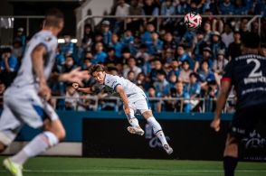 Ｖ長崎、上位決戦ドロー　横浜Ｃと０－０　サッカーＪ２