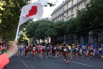 女子マラソン５Ｋを１７分２４秒で通過　一山麻緒、鈴木優花、１万Ｍから中１日のハッサンら先頭集団…パリ五輪