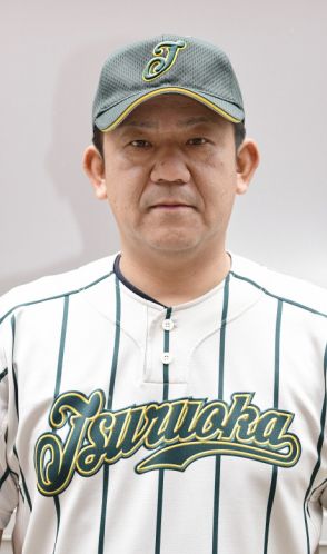 鶴岡東が東北対決制す　佐藤俊監督「感謝しかない」　夏の甲子園