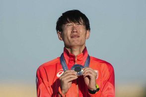 近代五種　佐藤大宗が銀メダル　五輪採用112年で日本人初の表彰台　「吐き気」とも戦い感謝の涙