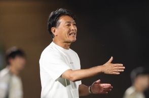 磐田の横内監督が語った鹿島に逆転勝利できた理由。背景にあった新布陣と交代策