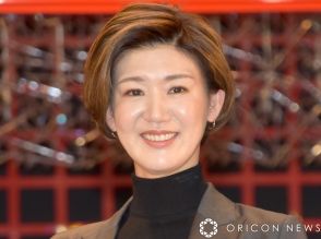 栗原恵、パリで有名人と遭遇！笑顔で2ショット　「どちらも美人」「凄いレア」と大反響