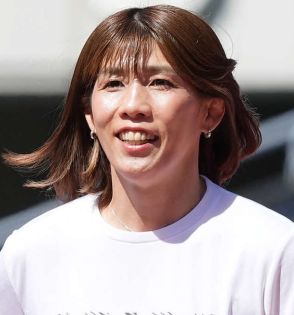 「霊長類最強女子」生放送中に強烈タックルでマネキン破壊　「普通に放送事故」Ｘも震撼