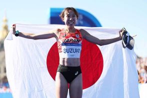 五輪マラソン金メダリストが日本人に粋な対応「美しい」　6位鈴木優花と「仲良いの」日本人感激