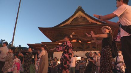 「みんなが一体となり楽しかった」　飛び入り参加もOK!長野市の善光寺でお盆縁日にぎわう